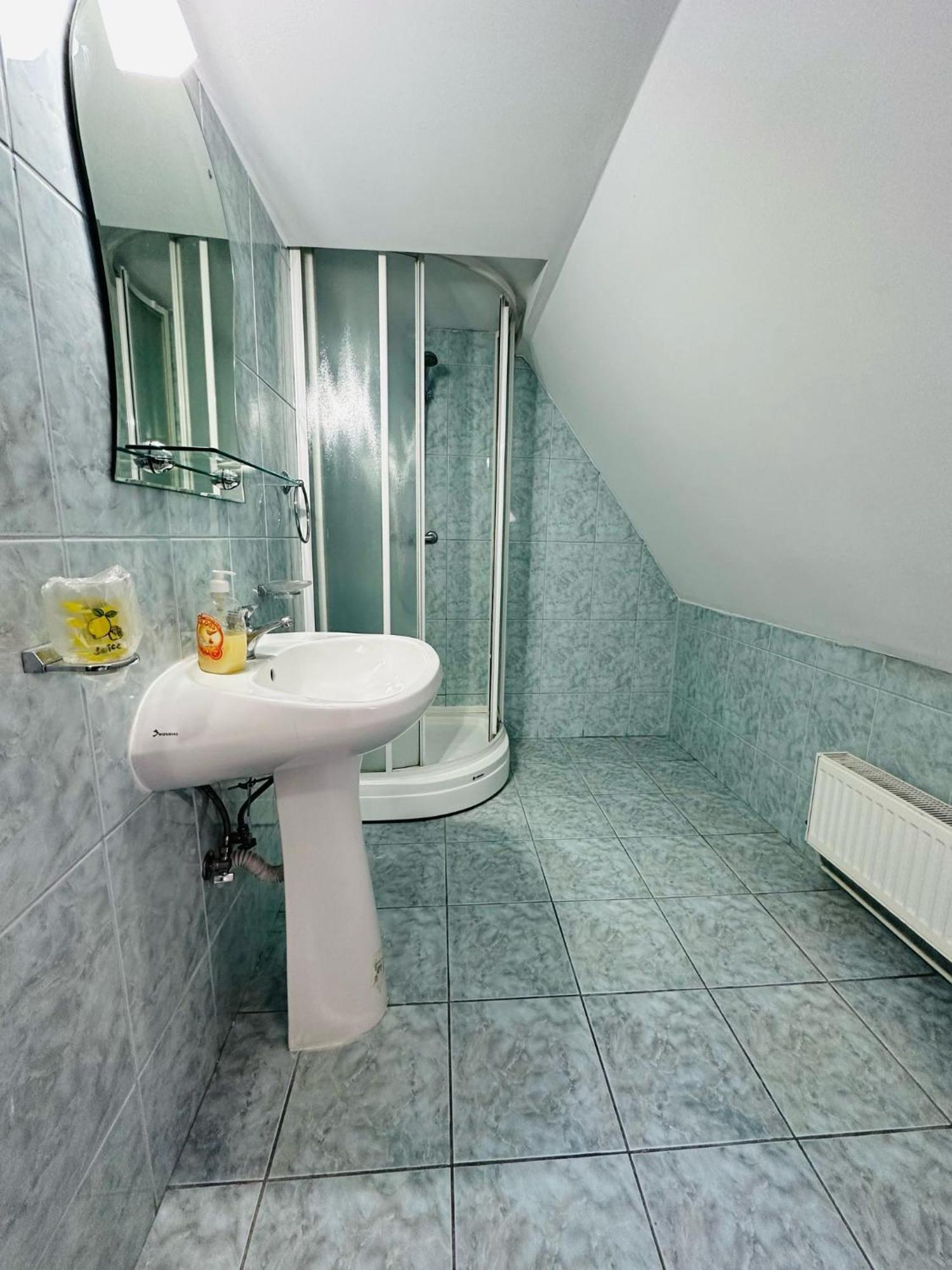 Rapsodia Sinaia Bed & Breakfast Екстериор снимка